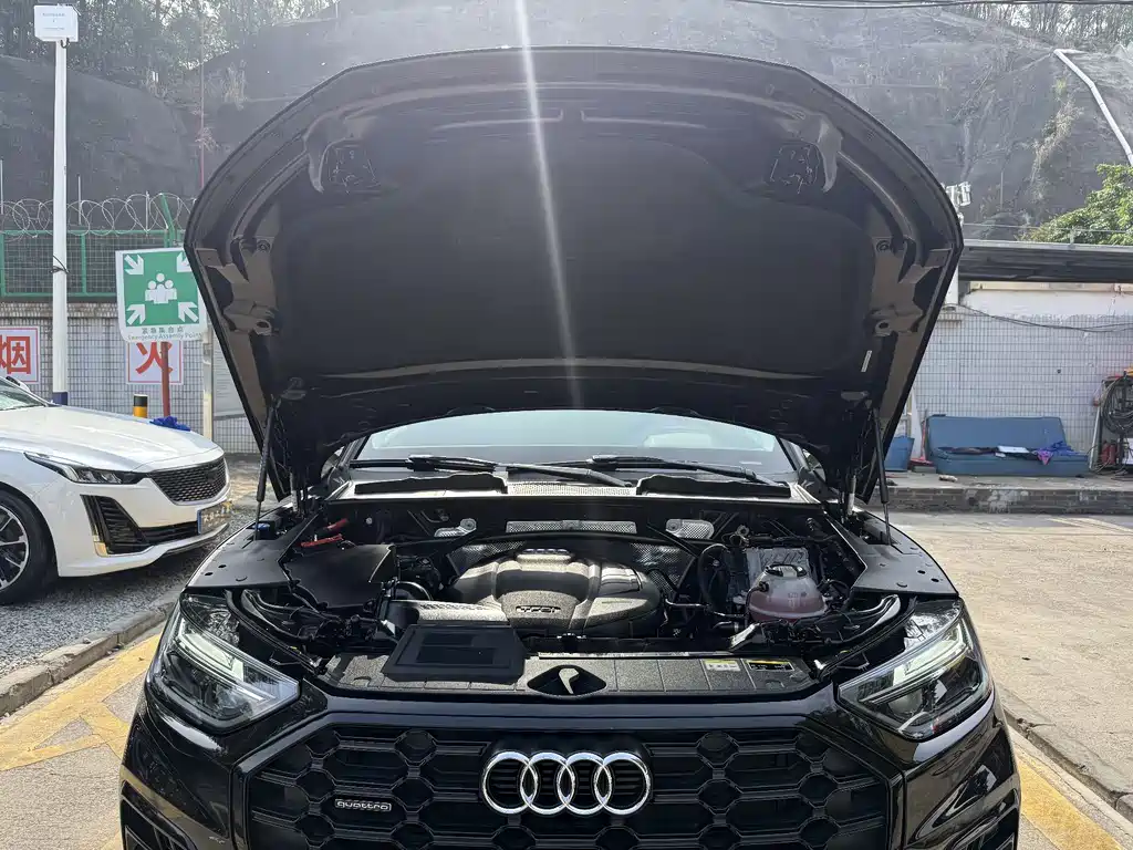 Audi Audi Q5L 2023 45T Luxury Dynamic Model 2022 - thumbnail 18