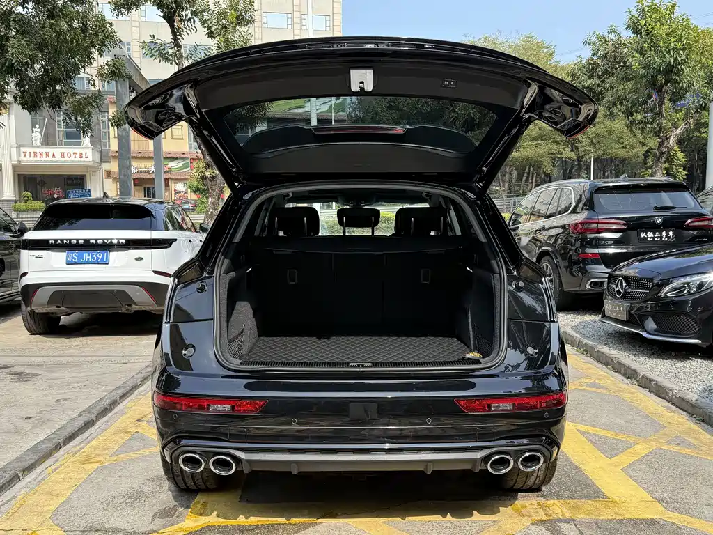 Audi Audi Q5L 2023 45T Luxury Dynamic Model 2022 - thumbnail 19