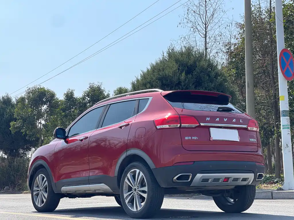 Haval Haval H2s 2017 Blue Badge 1.5T DCT Luxury Edition 2017 - thumbnail 5