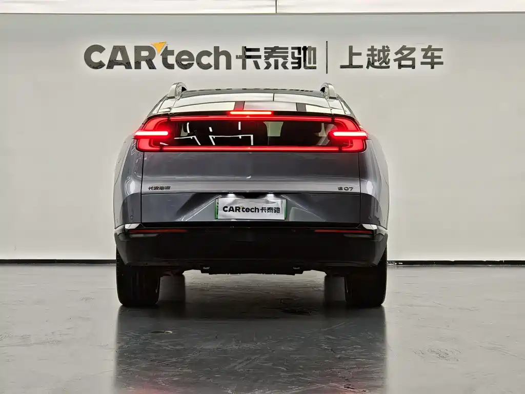 Changan Qiyuan Changan Qiyuan E07 2025 Electric AWD 90kWh Ultra High-Performance Edition 2026 - thumbnail 4