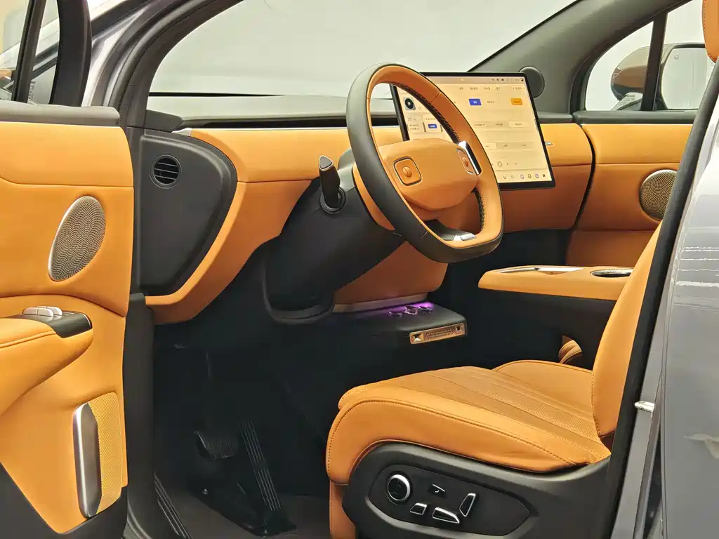 Changan Qiyuan Changan Qiyuan E07 2025 Electric AWD 90kWh Ultra High-Performance Edition 2026 - thumbnail 10