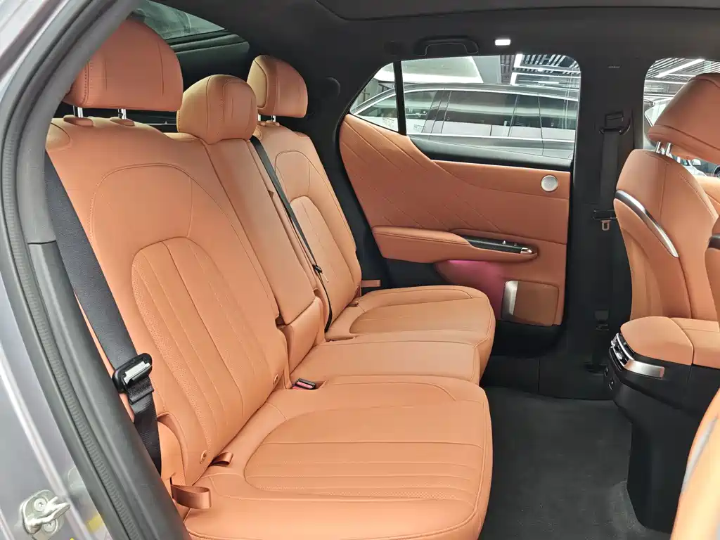 Changan Qiyuan Changan Qiyuan E07 2025 Electric AWD 90kWh Ultra High-Performance Edition 2026 - thumbnail 11