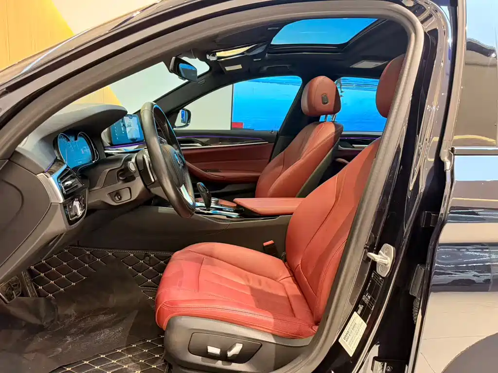 BMW BMW 5 Series 2018 530Li Leading Model Luxury Package 2018 - thumbnail 6