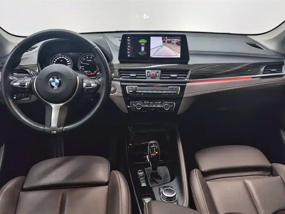 BMW BMW X1 2022 xDrive25Li Premium Model 2022 - thumbnail 12