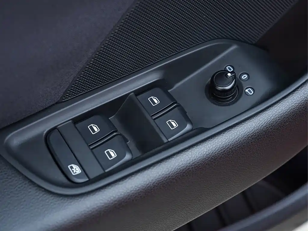 Audi Audi A3 2015 Sportback 35 TFSI Million Anniversary Intelligent Edition 2016 - thumbnail 12