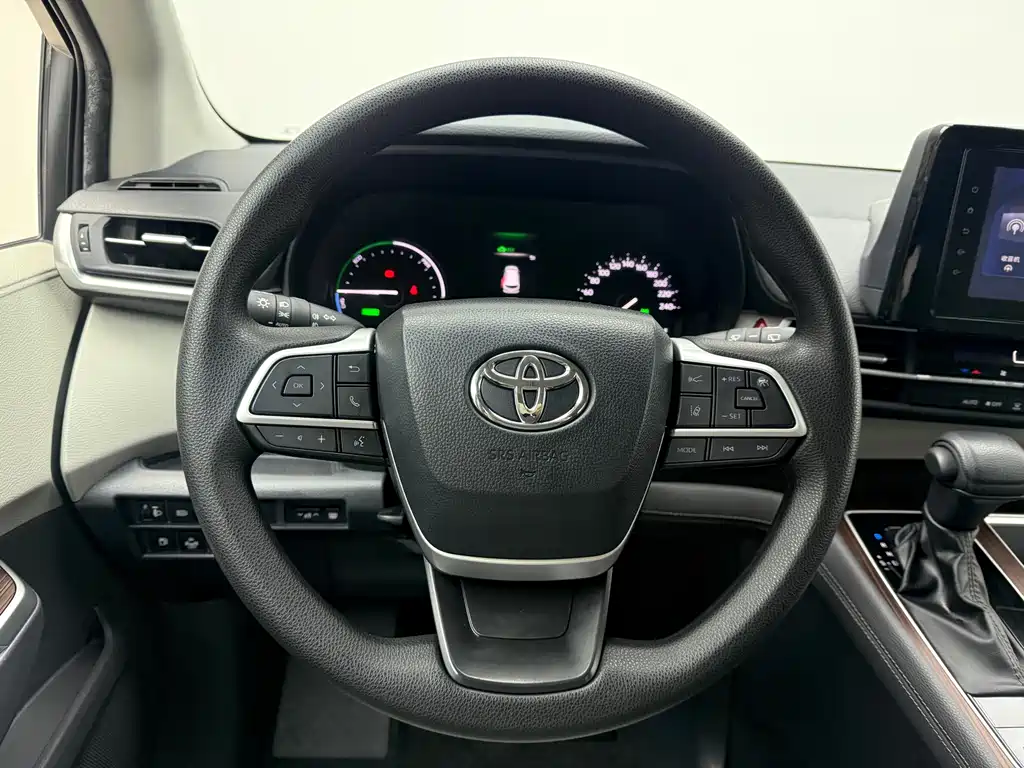 Toyota Toyota Sienna 2023 2.5L Hybrid LE 2023 - thumbnail 9