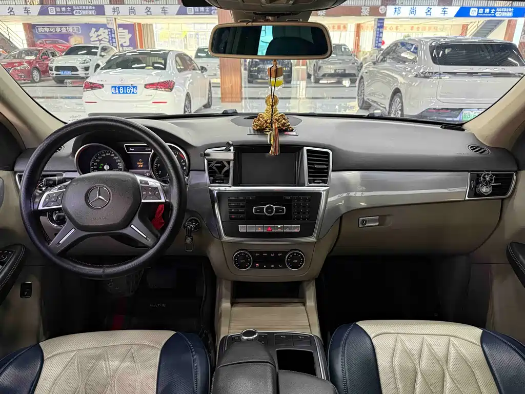 Mercedes-Benz Mercedes-Benz M-Class 2014 ML 320 4MATIC 2015 - thumbnail 10