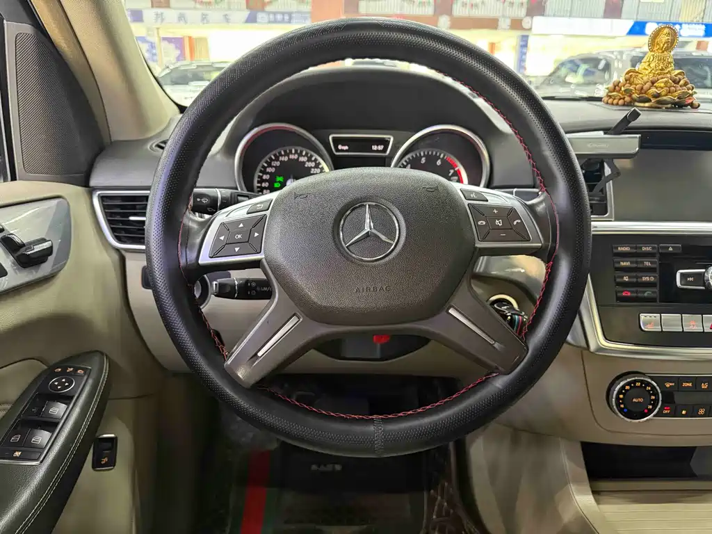 Mercedes-Benz Mercedes-Benz M-Class 2014 ML 320 4MATIC 2015 - thumbnail 11