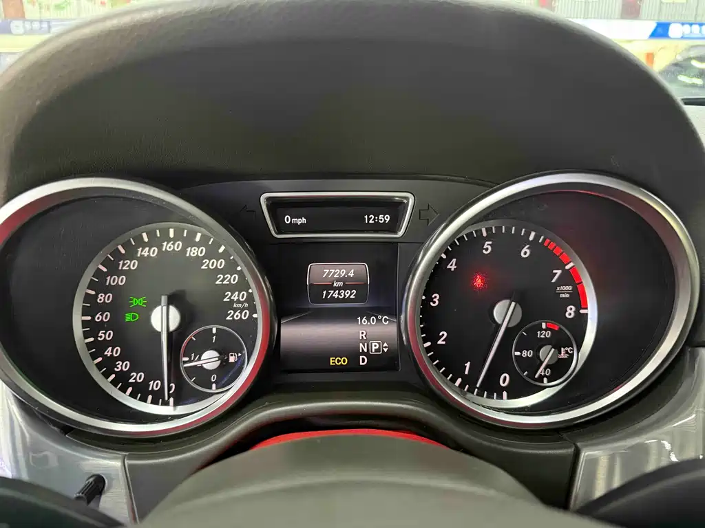 Mercedes-Benz Mercedes-Benz M-Class 2014 ML 320 4MATIC 2015 - thumbnail 12
