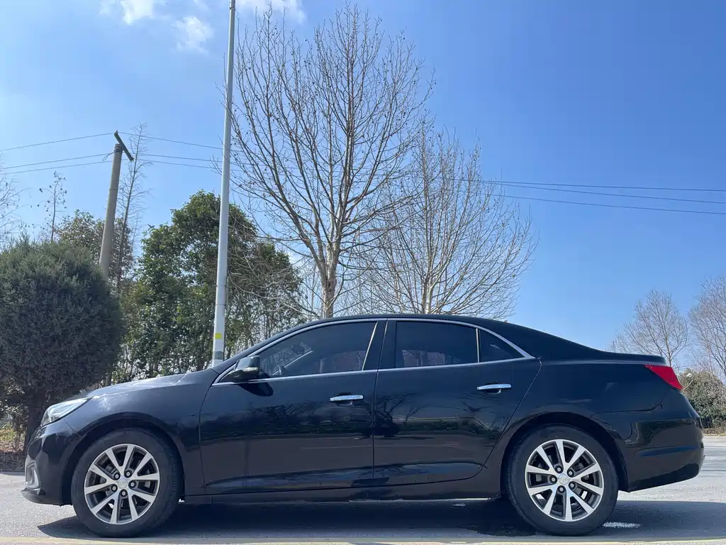 Chevrolet Malibu 2016 2.0L Automatic Luxury Edition 2016 - thumbnail 4