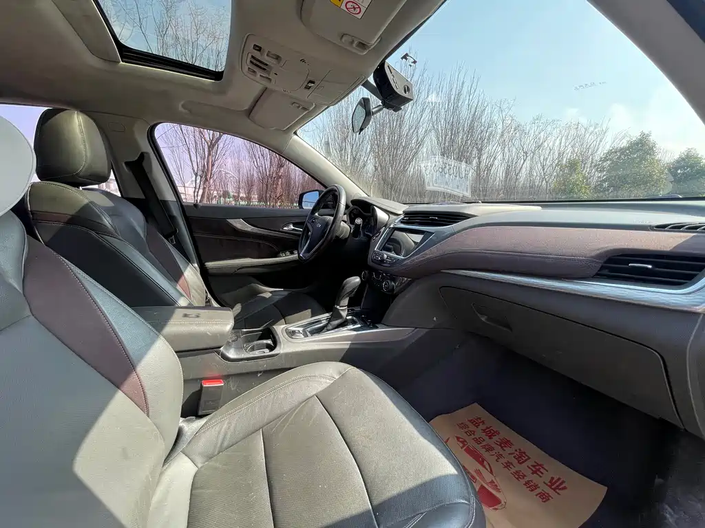 Chevrolet Malibu 2016 2.0L Automatic Luxury Edition 2016 - thumbnail 10