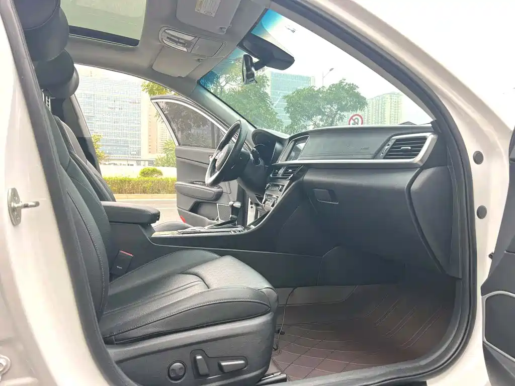 Kia Kia K5 2019 Pro 2.0L Automatic Luxury Edition China VI 2020 - thumbnail 8