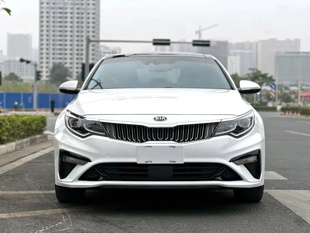 Kia Kia K5 2019 Pro 2.0L Automatic Luxury Edition China VI 2020 - thumbnail 11