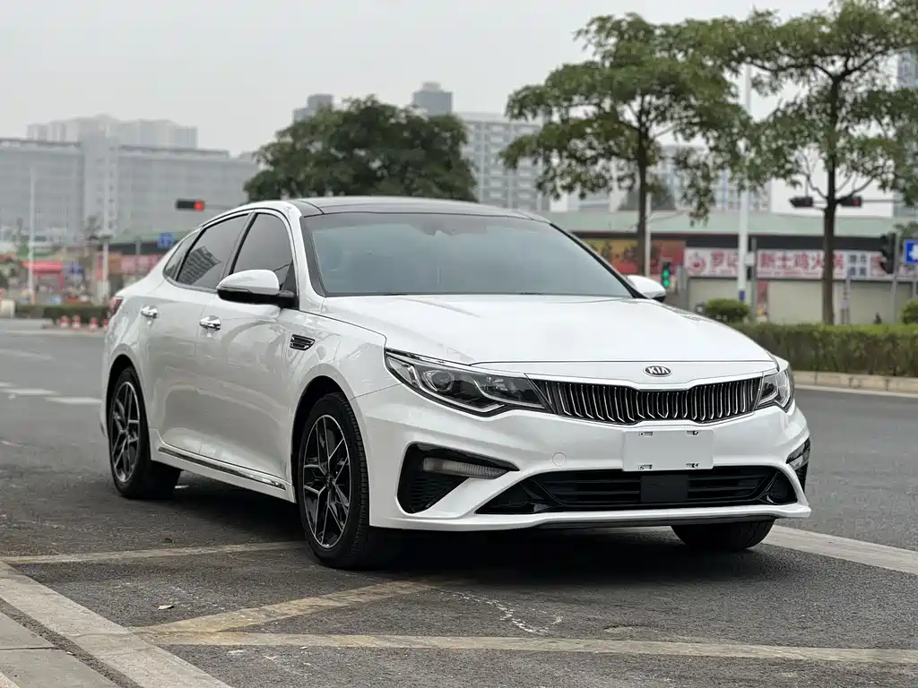 Kia Kia K5 2019 Pro 2.0L Automatic Luxury Edition China VI 2020 - thumbnail 15