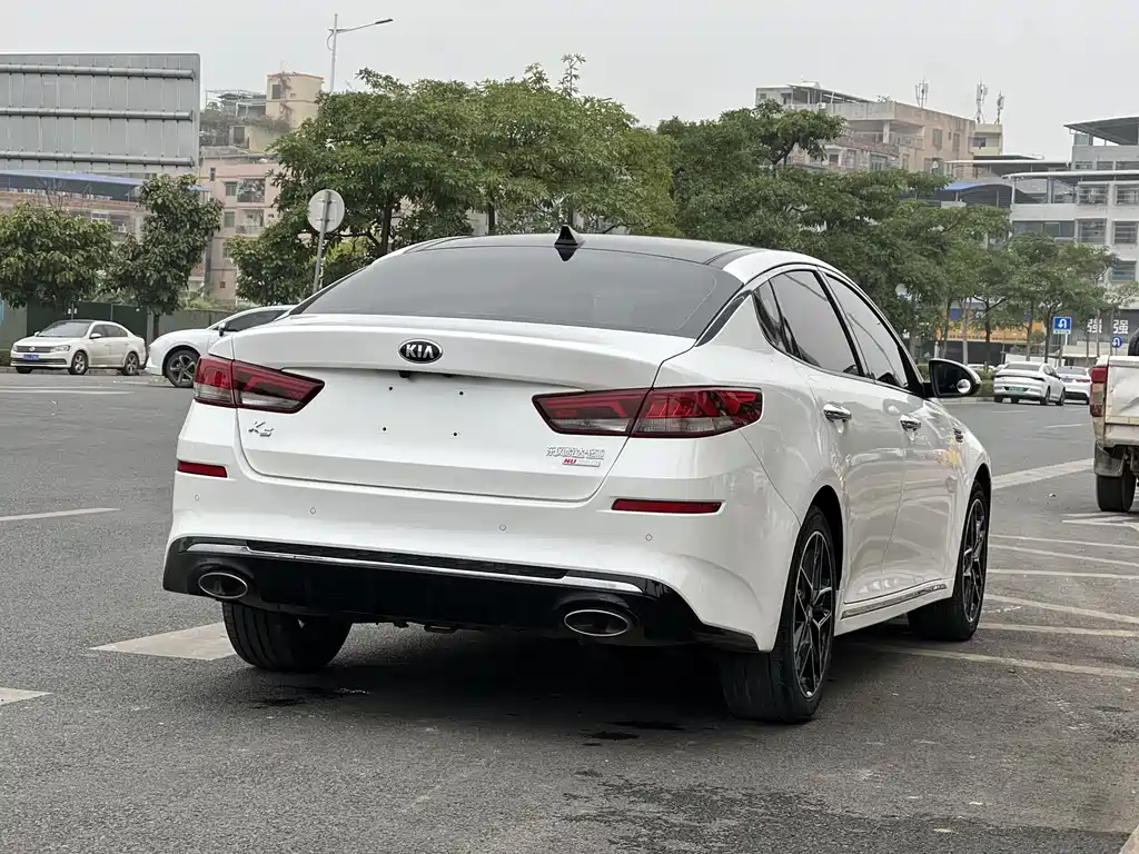 Kia Kia K5 2019 Pro 2.0L Automatic Luxury Edition China VI 2020 - thumbnail 20