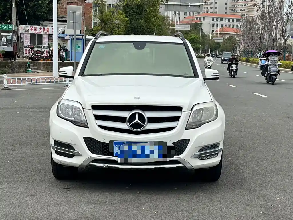 Mercedes-Benz Mercedes-Benz GLK-Class 2013 GLK 300 4MATIC Sport Edition 2013 - thumbnail 2