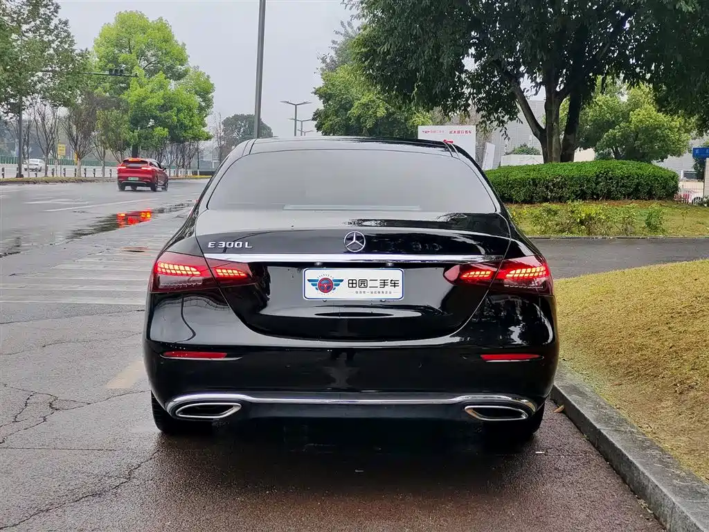 Mercedes-Benz Mercedes-Benz E-Class 2022 Model Year Facelift E 300 L Fashion Edition 2022 - thumbnail 5