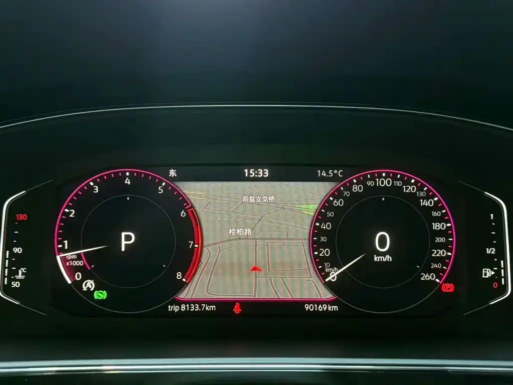 Volkswagen Volkswagen Passat 2022 330TSI Luxury Starry Sky Edition 2023 - thumbnail 13
