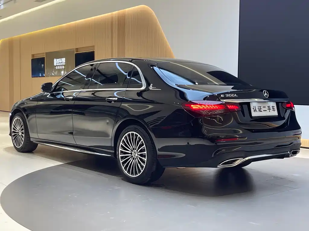 Mercedes-Benz Mercedes-Benz E-Class 2021 E 300 L Sport Luxury 2021 - thumbnail 24