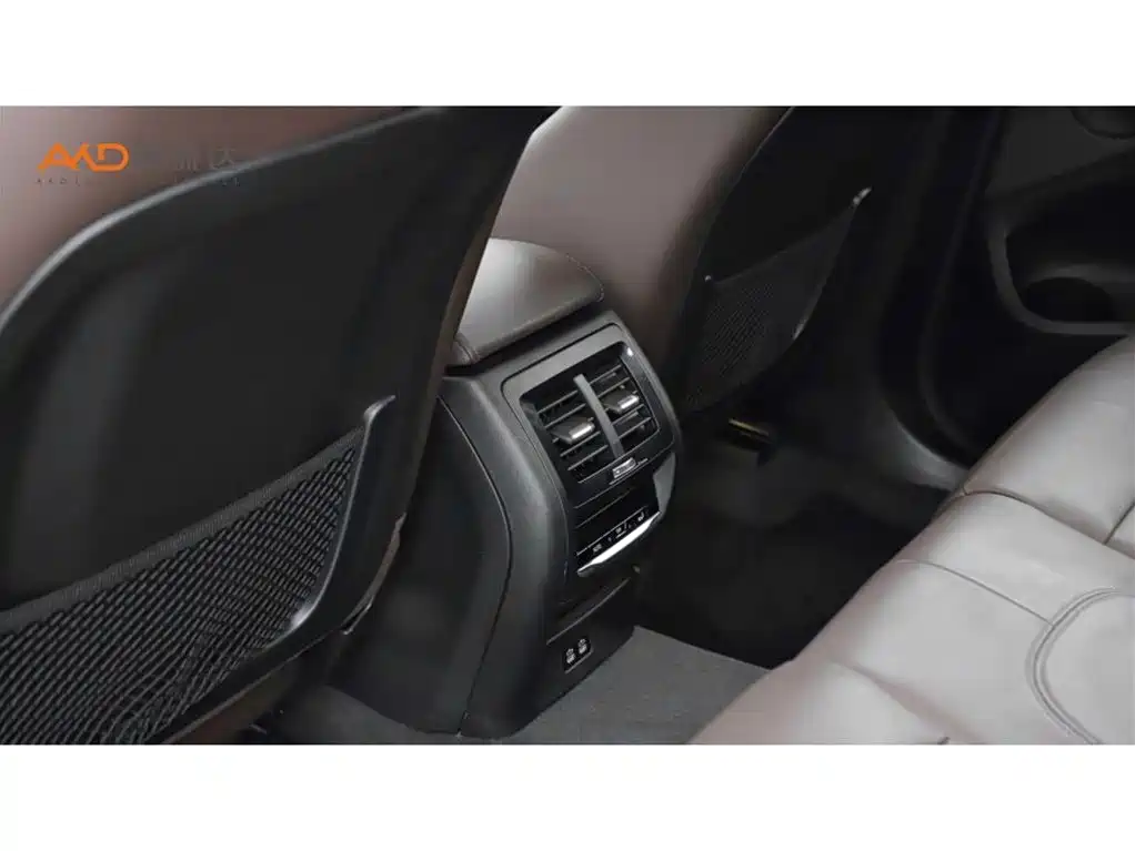 BMW BMW X3 2020 xDrive28i Luxury Package 2020 - thumbnail 9