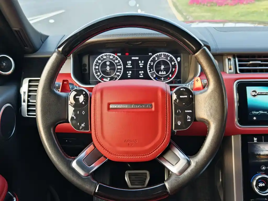 Land Rover Range Rover 2020 5.0 SC V8 50th Anniversary SV Collection 2020 - thumbnail 16