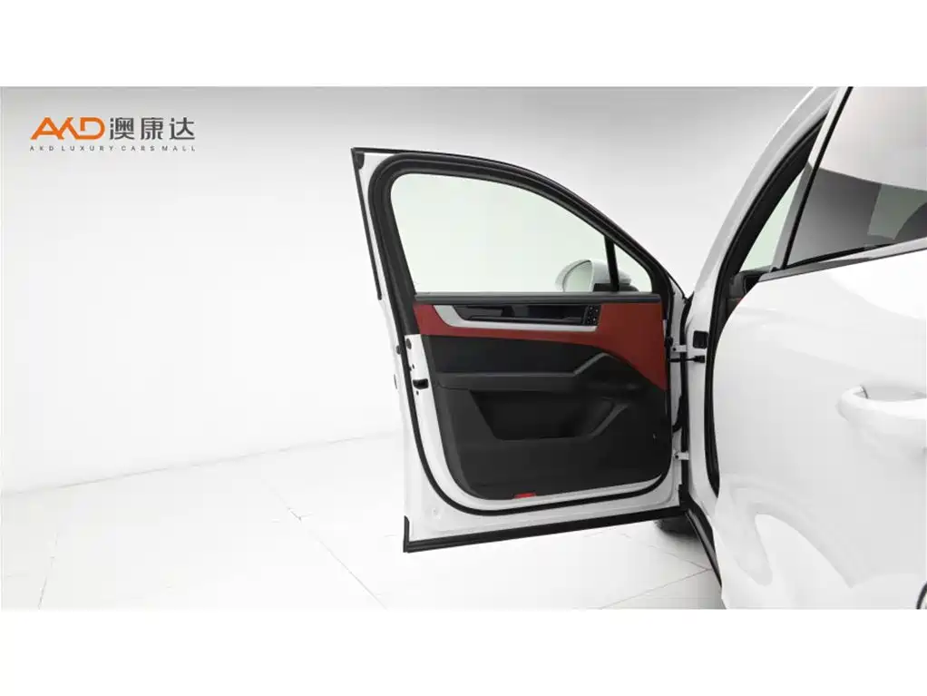 Porsche Cayenne/3.0T/24 2025 - thumbnail 10