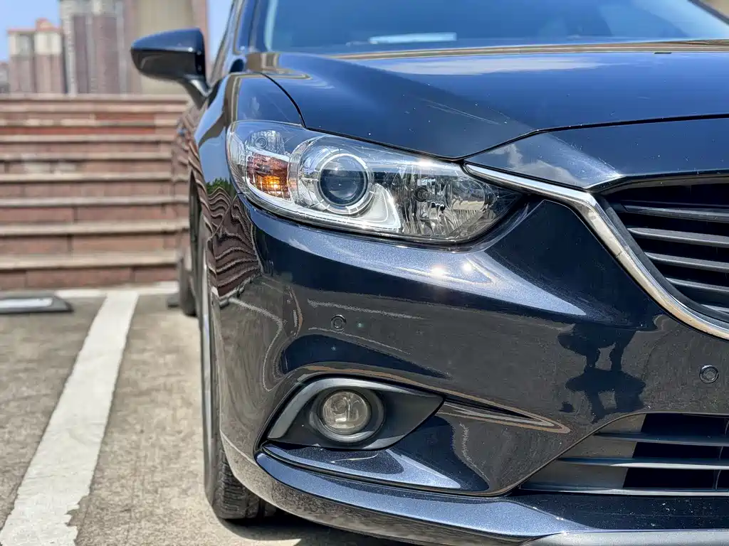 Mazda Mazda6 2015 2.0L Skyactiv Luxury Edition 2016 - thumbnail 3