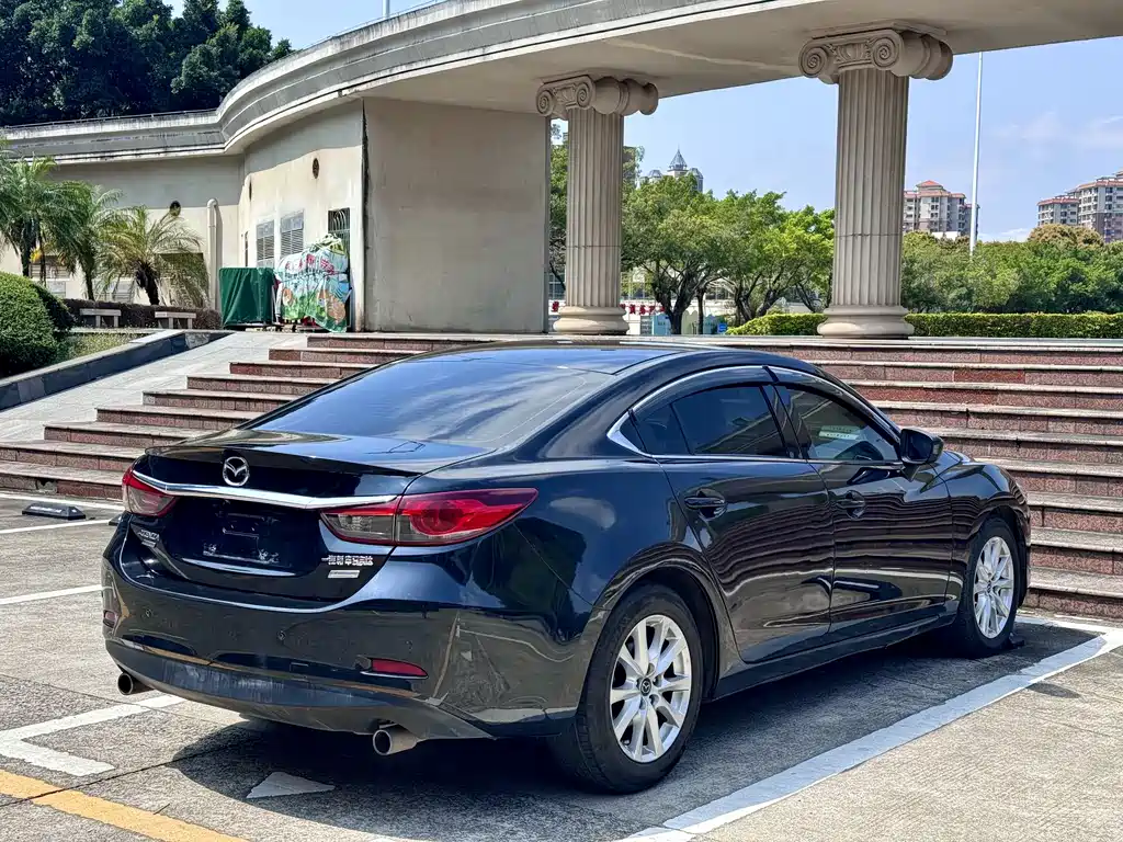 Mazda Mazda6 2015 2.0L Skyactiv Luxury Edition 2016 - thumbnail 8
