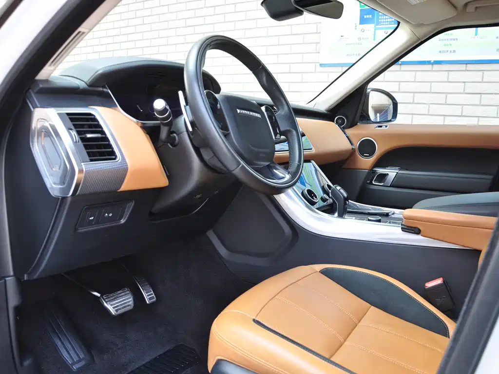Land Rover Range Rover Sport 2019 3.0 L6 HSE DYNAMIC 2020 - thumbnail 6