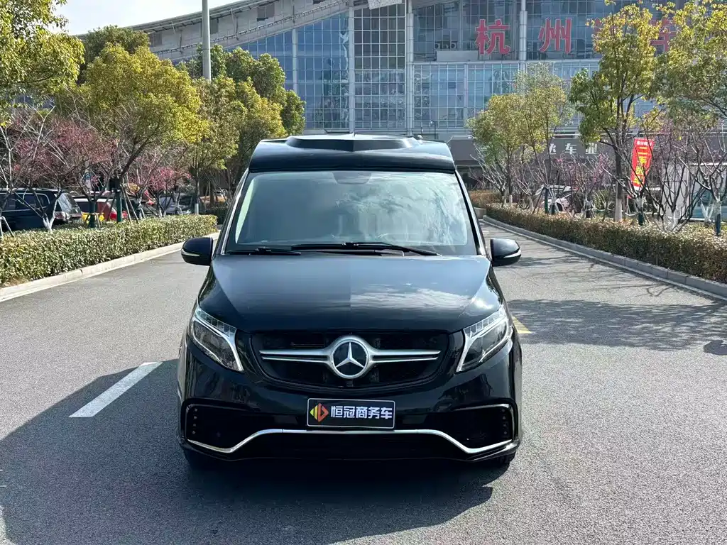 Mercedes-Benz Vito 2020 2.0T Business Edition 7-seater 2019 - thumbnail 2