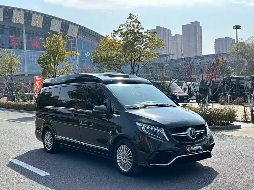 Mercedes-Benz Vito 2020 2.0T Business Edition 7-seater 2019 - thumbnail 3