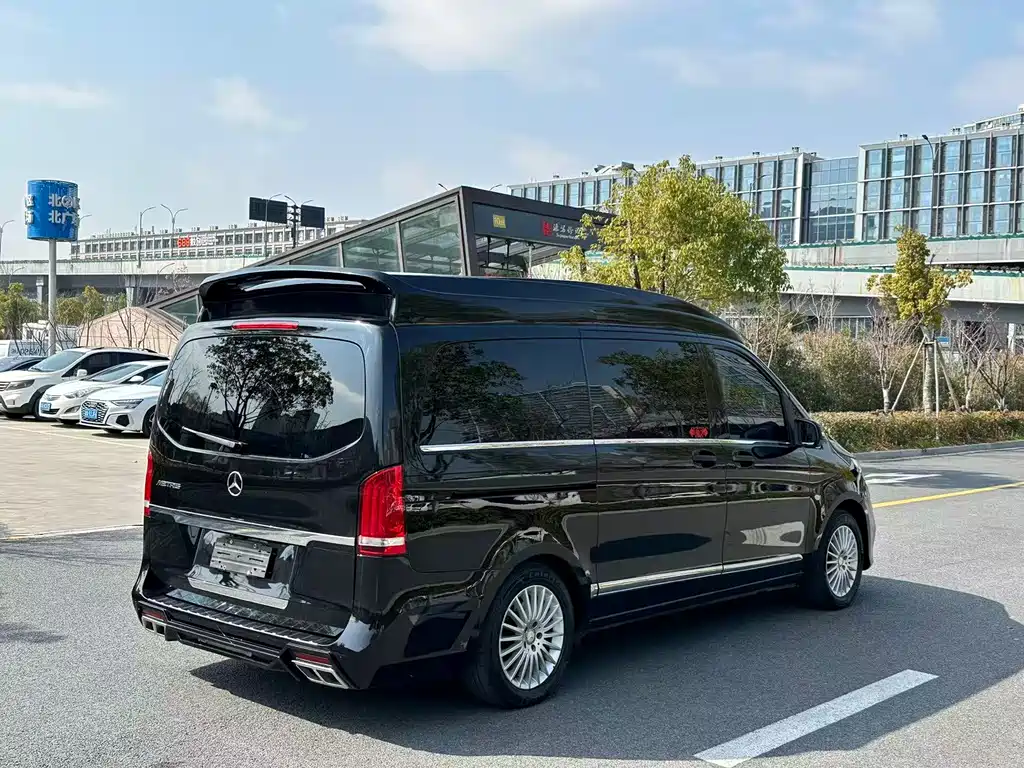 Mercedes-Benz Vito 2020 2.0T Business Edition 7-seater 2019 - thumbnail 6