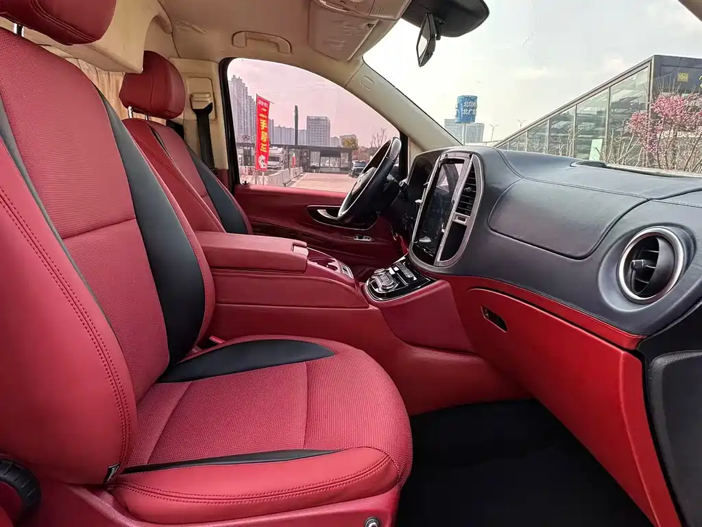 Mercedes-Benz Vito 2020 2.0T Business Edition 7-seater 2019 - thumbnail 8