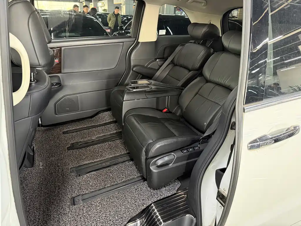 Honda Honda Odyssey 2021 2.0L Elite Version 2021 - thumbnail 13