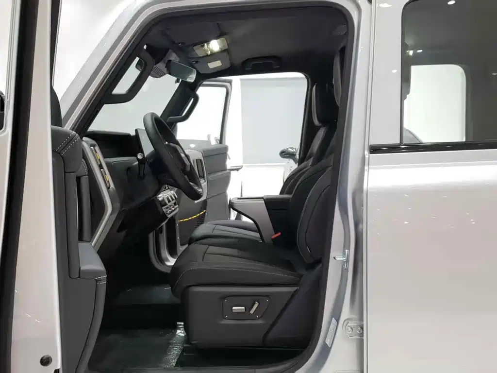 iCAR iCAR Super V23 2025 401 Two-Wheel Drive Advanced Edition 2025 - thumbnail 5