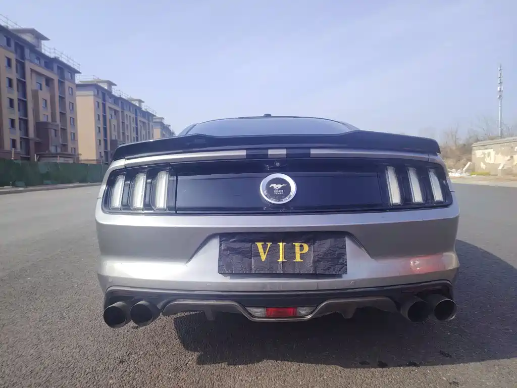 Ford Mustang 2015 2.3T Performance Edition 2017 - thumbnail 4