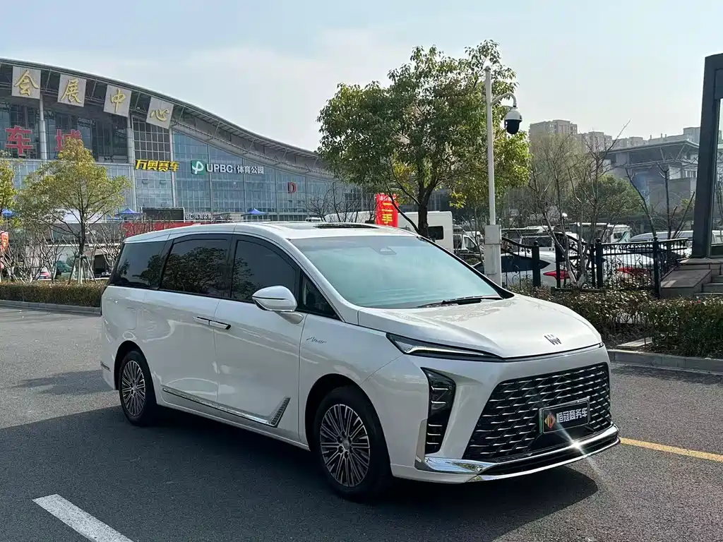 Buick Buick GL8 New Energy 2024 Landtrek Intelligent Enjoyment Edition 7-seater 2025 - thumbnail 3