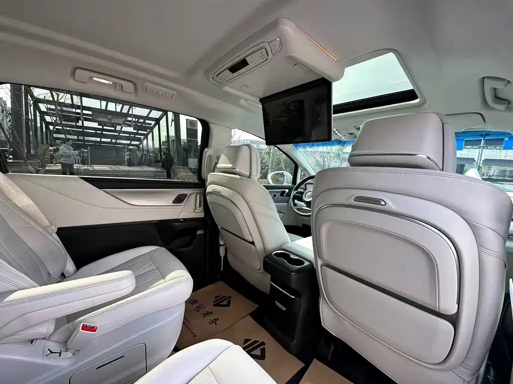 Buick Buick GL8 New Energy 2024 Landtrek Intelligent Enjoyment Edition 7-seater 2025 - thumbnail 14