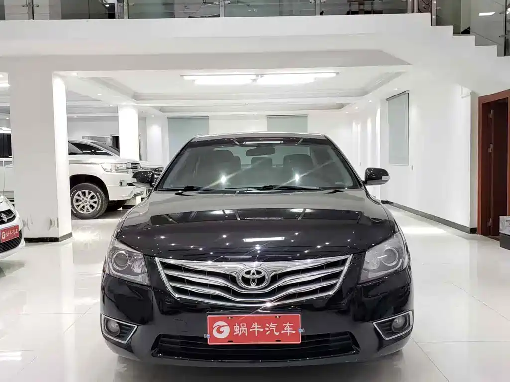 Toyota Toyota Camry 2013 200G Classic Luxury Edition 2015 - thumbnail 2