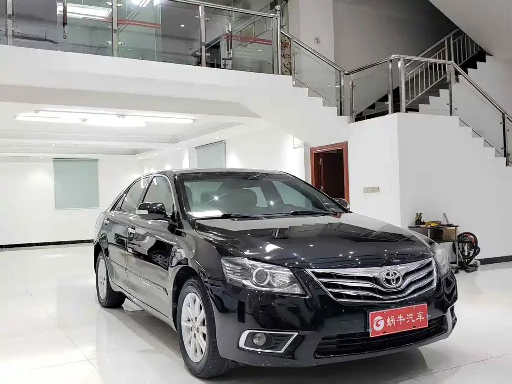 Toyota Toyota Camry 2013 200G Classic Luxury Edition 2015 - thumbnail 3