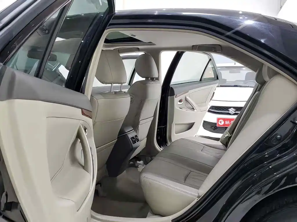 Toyota Toyota Camry 2013 200G Classic Luxury Edition 2015 - thumbnail 7