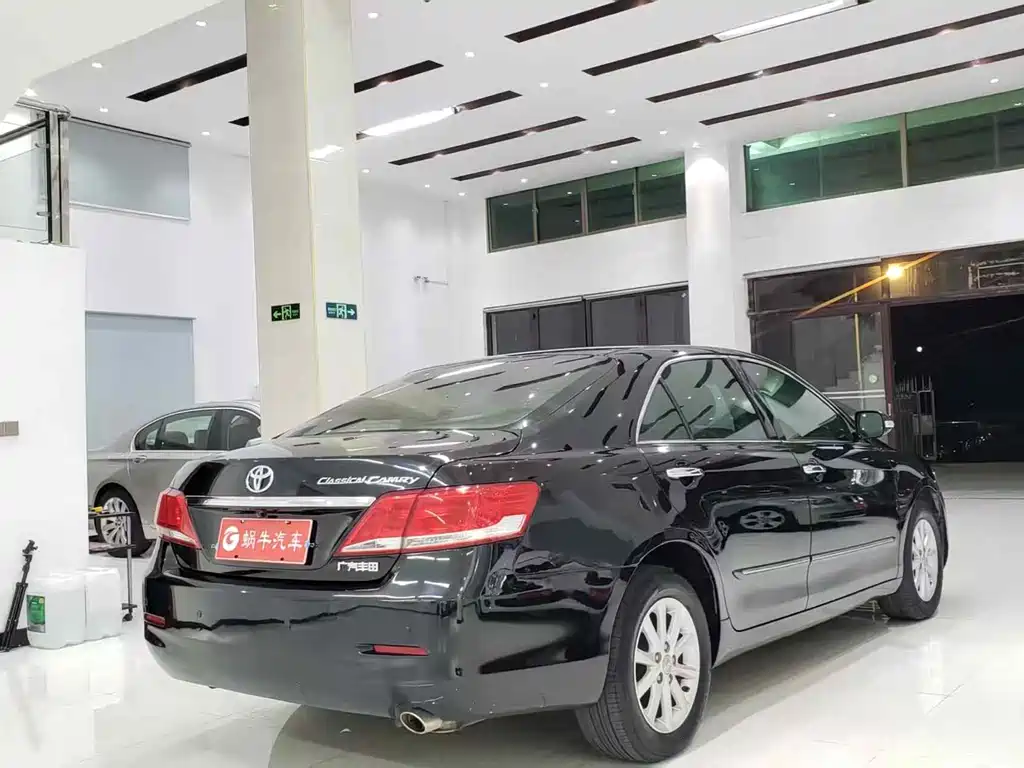 Toyota Toyota Camry 2013 200G Classic Luxury Edition 2015 - thumbnail 9