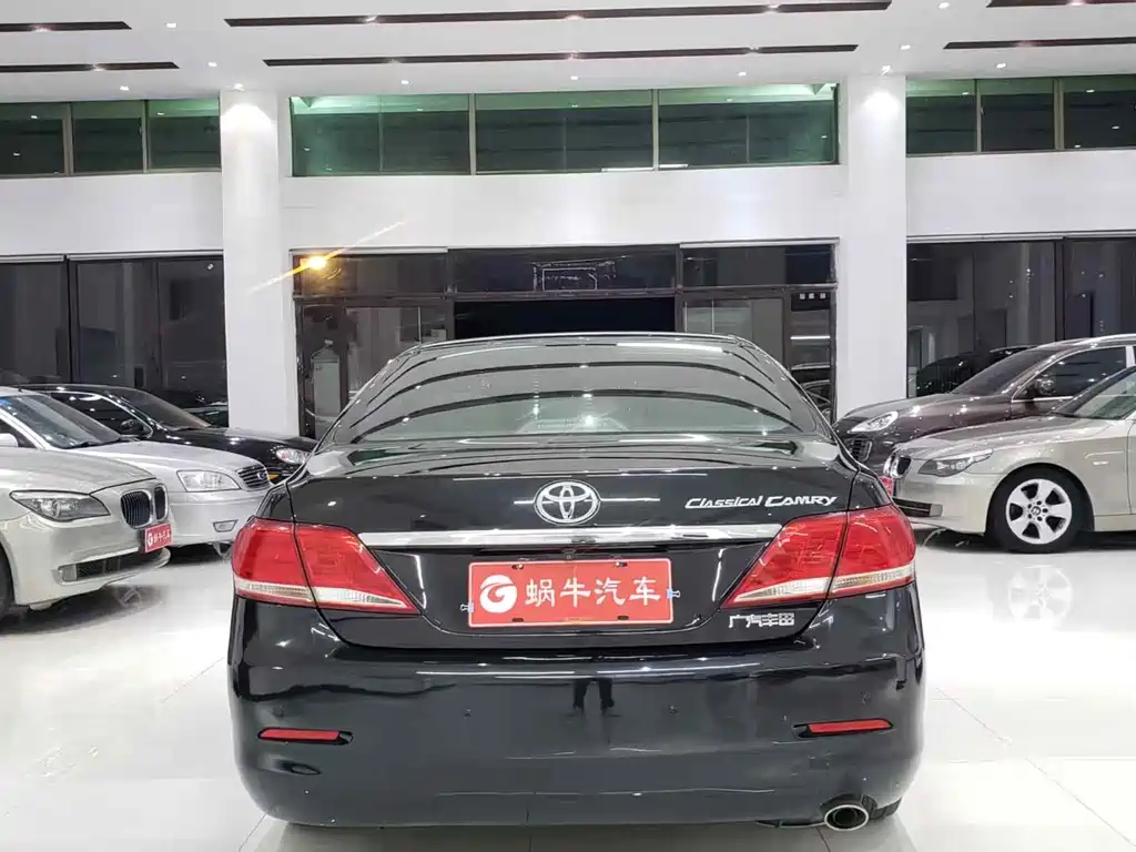 Toyota Toyota Camry 2013 200G Classic Luxury Edition 2015 - thumbnail 10
