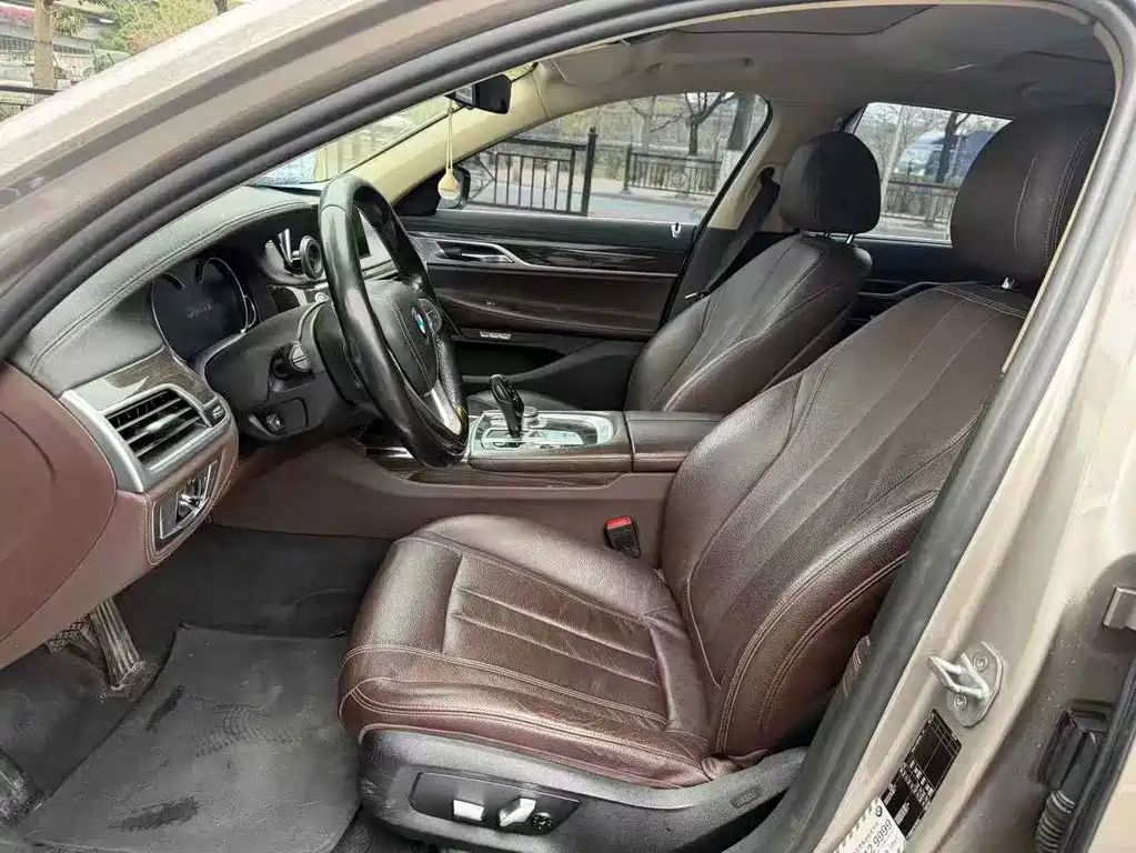 BMW BMW 7 Series 2016 730Li Leading Edition 2016 - thumbnail 6