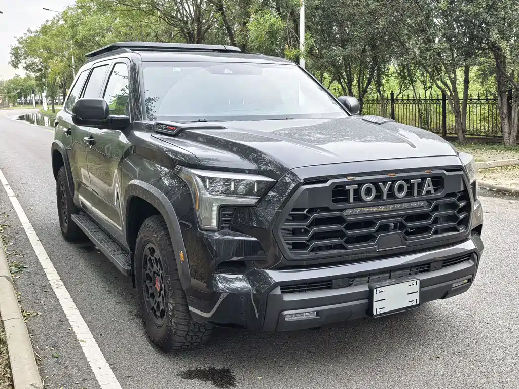 Toyota Toyota Sequoia 2025 3.5L Automatic 2026 - thumbnail 4