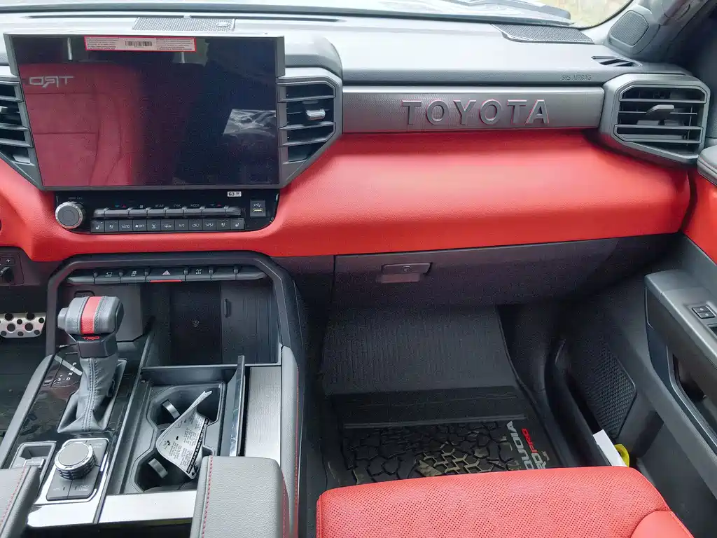 Toyota Toyota Sequoia 2025 3.5L Automatic 2026 - thumbnail 13