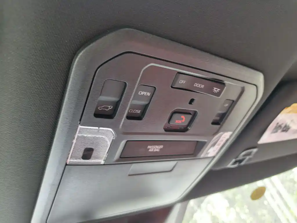Toyota Toyota Sequoia 2025 3.5L Automatic 2026 - thumbnail 26