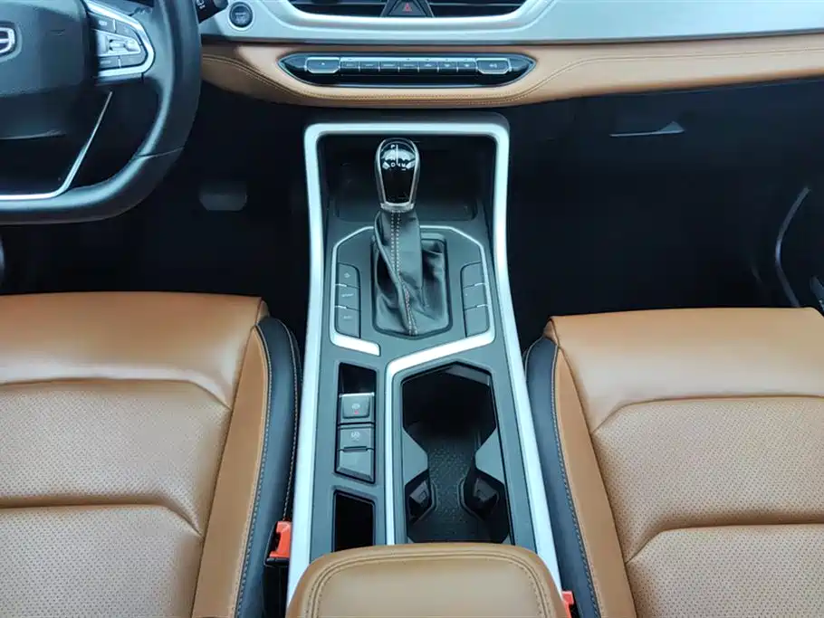 Geely Auto Geely Emgrand X6 2020 1.4T CVT Premium Edition 2020 - thumbnail 16