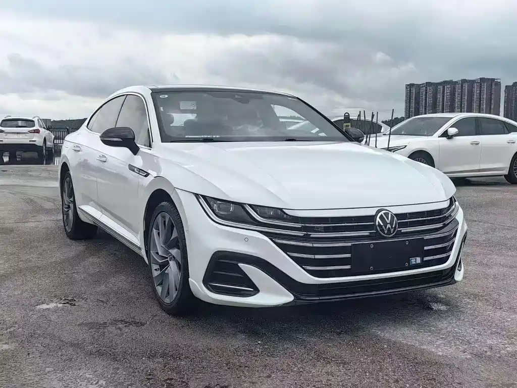 Volkswagen Faw-Volkswagen CC 2023 380TSI Dazzling Edition 2023 - thumbnail 3