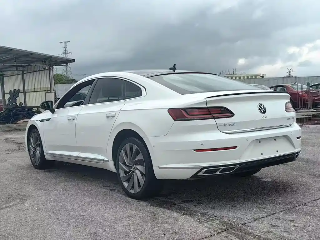 Volkswagen Faw-Volkswagen CC 2023 380TSI Dazzling Edition 2023 - thumbnail 7